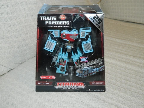 Transformers Titanium Series Die Cast Hot Shot Figure NEW Target Exclusive Cover