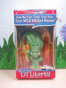 Li'l Liberty 2019 - 2 1/2" Wild Hair Creations Americans - nuevo en caja - Imagen 1 de 7