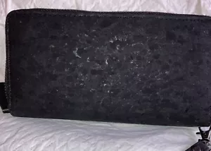 Matt Black Cork Wallet Zip Around Wristlet Vegan Eco Friendly Classy Edgy New - Picture 1 of 4