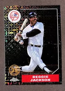 2022 Topps Update #T87C-63 Silver Pack Mojo Black Reggie Jackson /199 - Picture 1 of 3