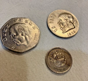 1981 1971 1938 Diez Pesos Mexican Vintage (3) Coin Mexico Lot - Picture 1 of 2