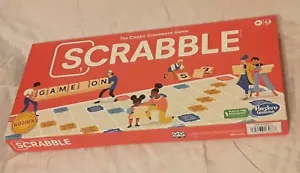 Scrabble The Classic Crossword Game *NEW* - Picture 1 of 8