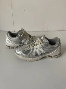 New Balance 1906r Silver Silver Metalic with Sea Salt and New Spruce Size 8.5 - Picture 1 of 12