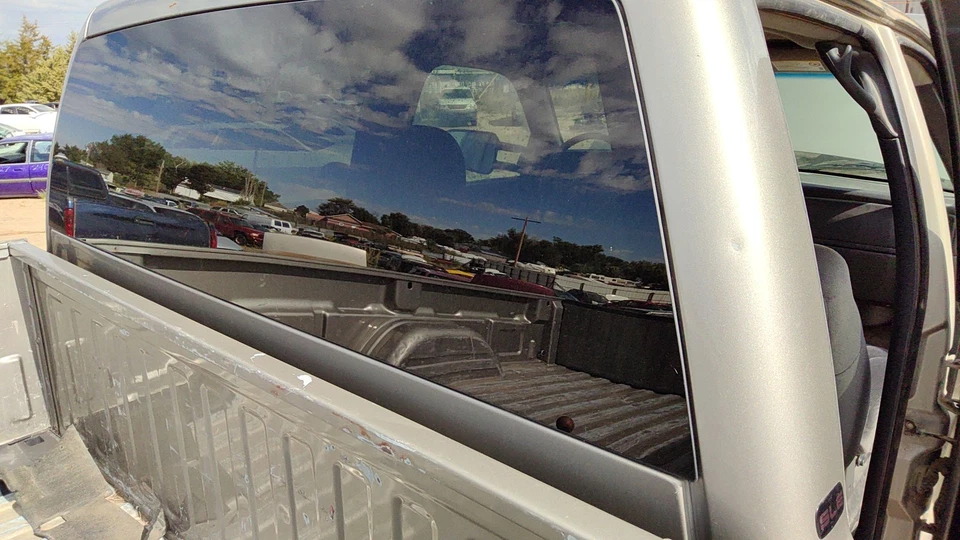 Sierra 2500 HD 1999-2007 ventana trasera de vidrio OEM 15198870 Foto 1 de 3