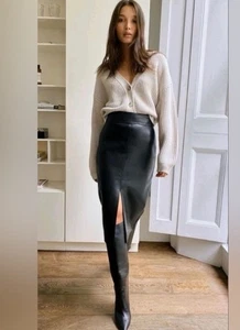 BABATON ARITZIA pegu Skirt Women’s 2 faux leather Soft Pencil Slit Front K - Picture 1 of 11
