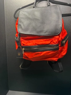 neiman marcus красный/черный назад/упаковка новый - Изображение 1 из 4