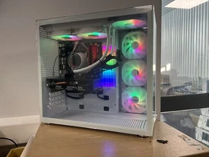 White Case Gaming RGB PC Computer i7 QUAD 16 GB 1TB SSD RTX 3050 8GB Wifi Win 11 - Picture 1 of 22