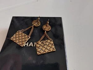 Vintage Chanel Ohrringe Stecker Taschenform mit Stempel  - Bild 1 von 5