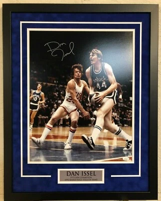 DAN ISSEL FRAMED SIGNED KENTUCKY COLONELS 16x20 PHOTO JSA COA - Image 1 of 3