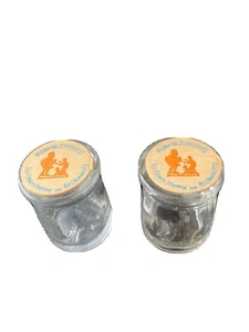 HOWARD JOHNSON'S RESTAURANT GLASS 1 3/4" TALL CREAMERS - Picture 1 of 4