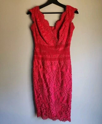 Vestido de cóctel Tadashi Shoji talla 2 Carla funda de encaje bordado festoneado Foto 1 de 4