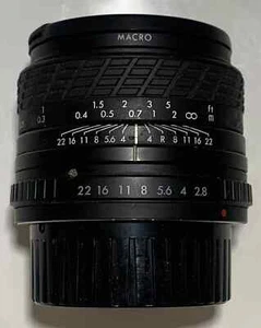 sigma 24mm f2.8 wide angle lens, very good condition in box - Picture 1 of 4