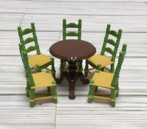 Vintage Set 5 Stühle THE LITTLES Puppenhaus Miniatur grün gelb Mattel Tisch - Bild 1 von 14