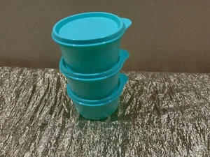 New Set of 3 Tupperware Mini Serving Center Bowls with lids in Mint Color - Picture 1 of 12