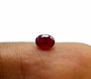 Small Natural Dark Red Ruby 0.40 Ct Oval Faceted Cut Loose Certified Gemstone - Picture 1 of 12