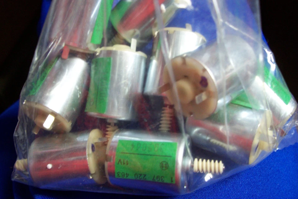 Bosch Dc-motor 1397220463 Gleichstrommotor 11v NOS