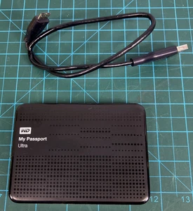 WD My Passport Ultra Portable External Hard Drive USB 3.0 Black with Cable 1TB - Picture 1 of 5
