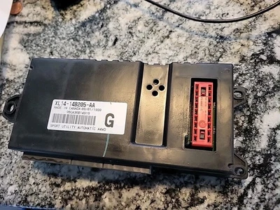 1999-2002 FORD EXPEDITION NAVIGATOR PRE-PROGRAMMED GEM MODULE 4WD XL14-14B205-AA - Image 1 of 3