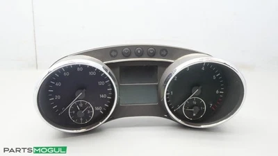 Cuadro de instrumentos velocímetro Mercedes W251 R350 R500 2006-2012 A2514404947 OEM Foto 1 de 4