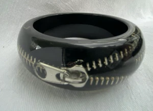 ENCASED ZIPPER Bangle Bracelet Clear Chunky Lucite Acrylic Vintage Punk Goth - Picture 1 of 9