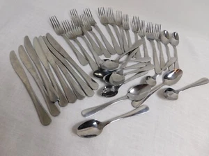 L6 - Bombay Stainless Flatware Geneva 35pc Lot - Picture 1 of 6