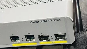Cisco Catalyst 2960cx-8tc-l 10 portów zarządzany przełącznik warstwy 3 - Zdjęcie 1 z 6