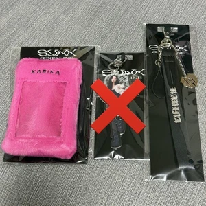 aespa Karina Photo Card Holder Strap - Picture 1 of 1