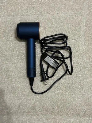 Dyson Supersonic Haartrockner - Nachtblau/Kupfer HD08 - Bild 1 von 4