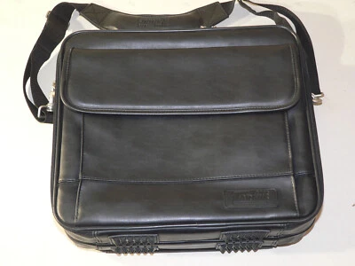 Targus Universal Notebook Case Black Synthetic Leather CUN1A Laptop Briefcase - Image 1 of 4