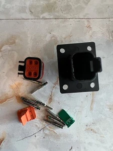Kit de conector de brida negro Deutsch serie DT 14-16AWG contactos sólidos - Imagen 1 de 18