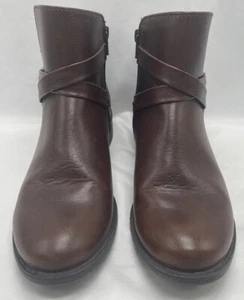 Croft & Barrow Ortholite Aimee Brown Women's 8.5 Ankle Boots Fx Leather Buckle - Picture 1 of 7