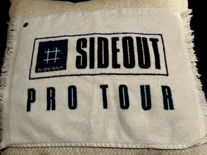 Vintage Sideout Sport Pro tour White Cotton Sports Towel w/Hanging Grommet - Picture 1 of 1
