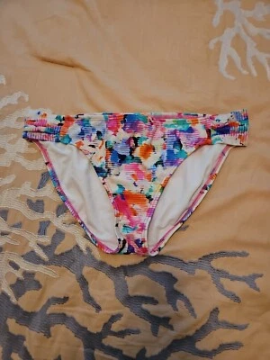Parte inferior de bikini Kenneth Cole Reaction floral XL Foto 1 de 3
