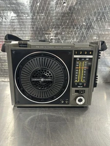 Funktionierendes General Electric AM/FM Radio 8 Spur Player Loudmouth II mit Kassetten - Bild 1 von 13