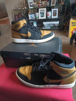 Talla 13 - Air Jordan 1 Retro Alto Melo Con Caja Original Foto 1 de 4