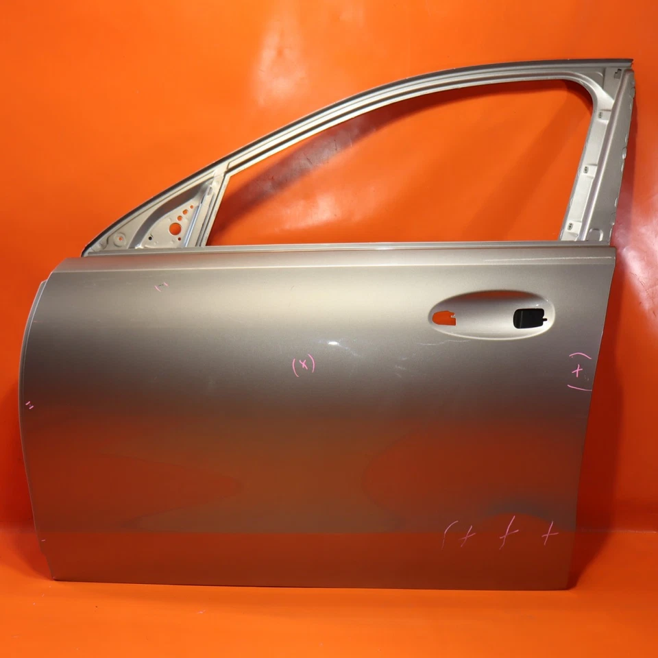 ЛЕВАЯ ПЕРЕДНЯЯ ВОДИТЕЛЬСКАЯ ДВЕРЬ MERCEDES BENZ C300 C400 2022 2023 2024 A2067227900 СЕДАН - Изображение 1 из 4