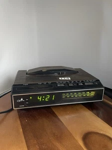 Telefono vintage COBRA sveglia radio telefono finto legno noce RP-7408 RARO - Foto 1 di 9