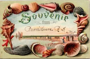 Tarjeta postal recuerdo de Providence Rhode Island conchas marinas en relieve - Imagen 1 de 2