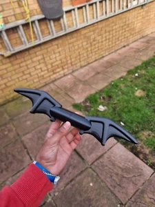 GIGANTE BATMAN BATARANG BAT-A-RANG TALLA HUMANA INSPIRADO LEGO - Imagen 1 de 3