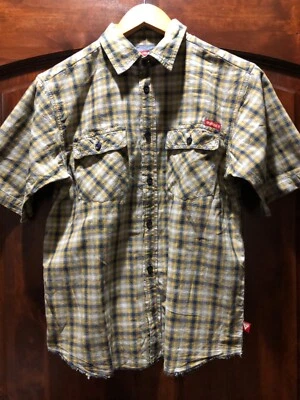 CAMISA CON LOGO A CUADROS GUESS BOYS TALLA M MEDIANA 12 14 ORO MARINO 100% ALGODÓN USADA EN EXCELENTE ESTADO Foto 1 de 4