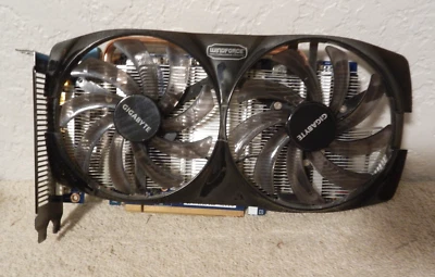 GIGABYTE WINDFORCE GV-R7850C-1GD GDDR5 1GB PCIe ** GRADE A ** - Image 1 of 3