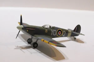 FRANKLIN MINT WWII SPITFIRE MK IX SCALA 1:48 PRESSOFUSO - Foto 1 di 6