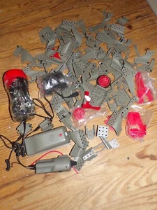 ancien robot meccano avec moteur serie 2004 - Photo 1/8
