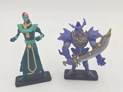 Yu-Gi-Oh Jinzo Takahashi & Buster Blader 2” Lote de 2 mini figuras de colección 1996 Foto 1 de 4