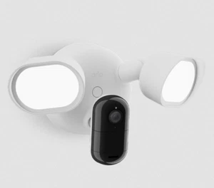 Arlo Wired Floodlight Security Light and Camera - Picture 1 of 3