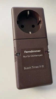 Busch Jaeger Timac X-10 Ferndimmer Zwischenstecker 2265-101 für Glüh-Lampen - Bild 1 von 4