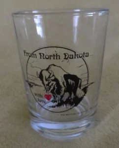 NUEVO Alto NORTH DAKOTA Vidrio VIDRIO DISPARADO Estado Coleccionar Transparente Bisonte Buffalo Viaje - Imagen 1 de 1