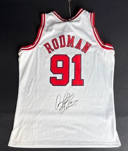 Dennis Rodman Signed Chicago Bulls White Mitchell Ness Swingman Jersey BAS - Picture 1 of 3