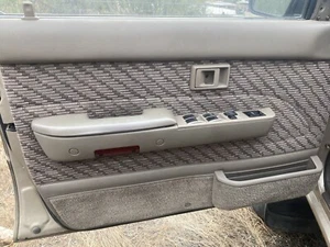 1990-1995 Toyota 4Runner L&R Front & Rear Complete Set Power Door Panels Tan X4 - Picture 1 of 10
