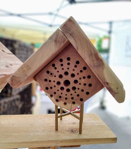 Solitary Bee House for Native Bees - Sunburst Design - Picture 1 of 1
